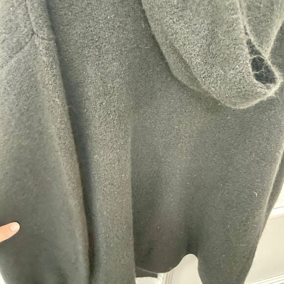 +Beryll Cashmere Cropped Coat with Hood Black One Size - Picture 7 of 7